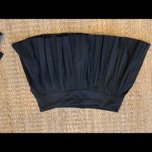 Lululemon pleat to street black skirt size 6